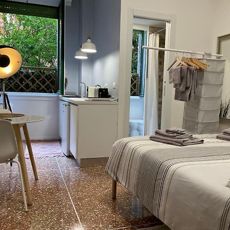 Studio 25 Apartment - Near Metro M3 Milánó Kültér fotó
