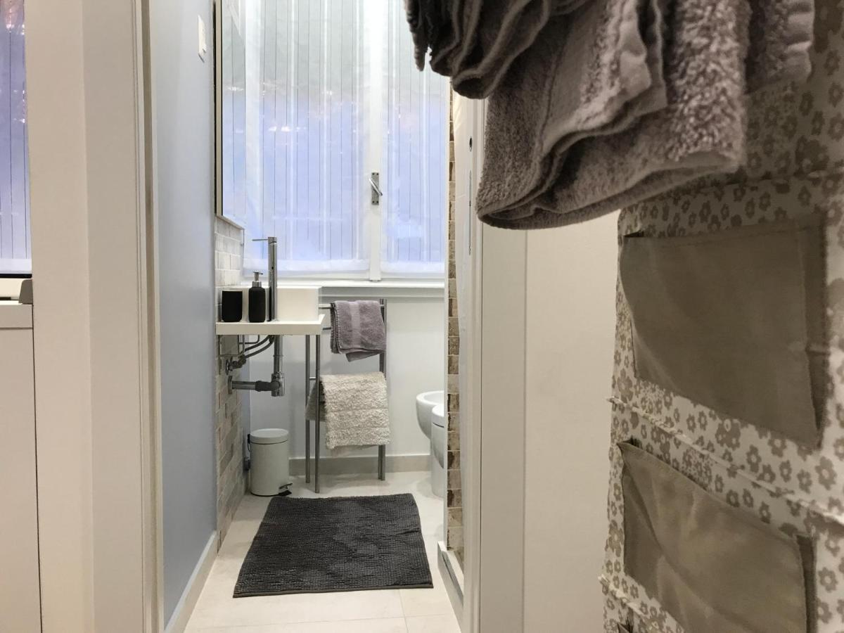 Studio 25 Apartment - Near Metro M3 Milánó Kültér fotó