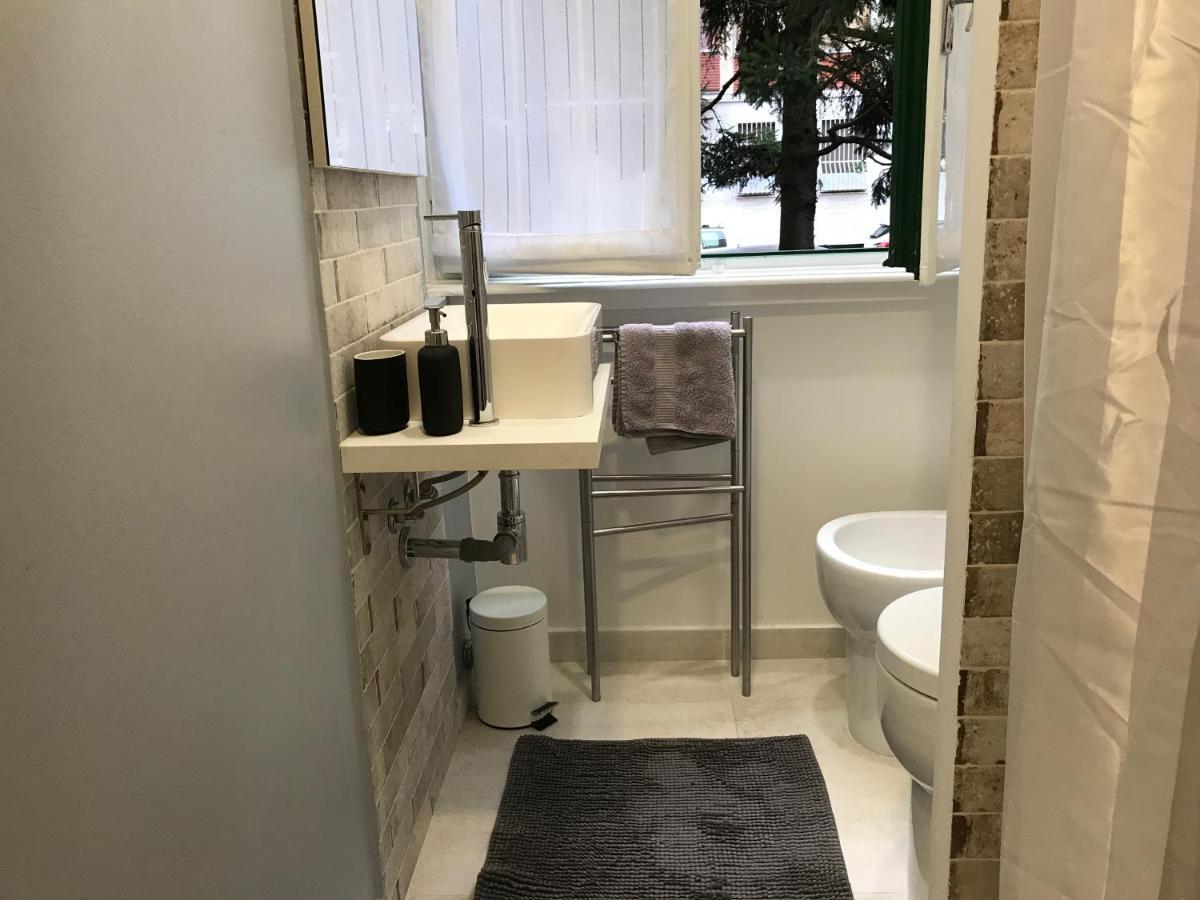 Studio 25 Apartment - Near Metro M3 Milánó Kültér fotó