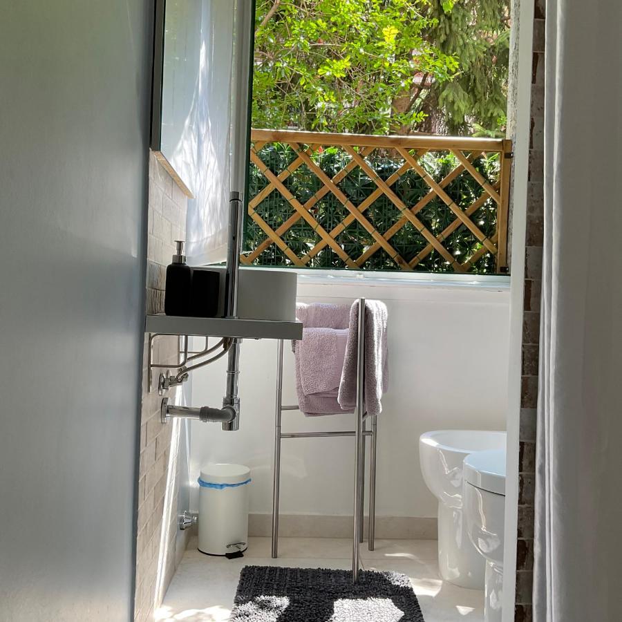 Studio 25 Apartment - Near Metro M3 Milánó Kültér fotó